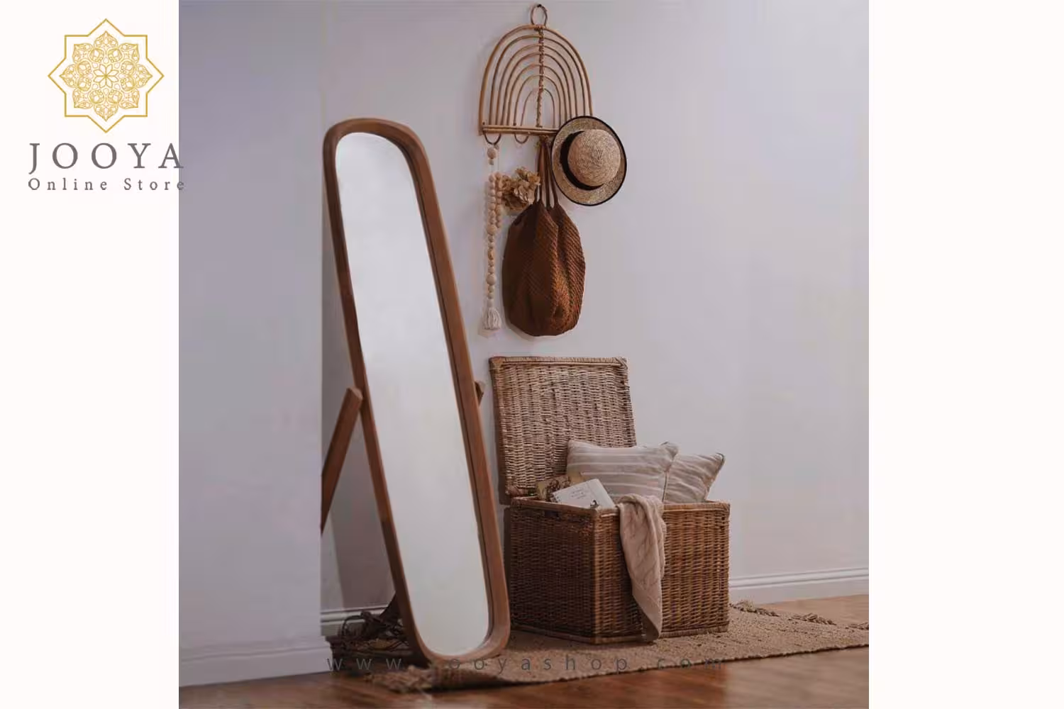 آینه پایه دار پاچیرا