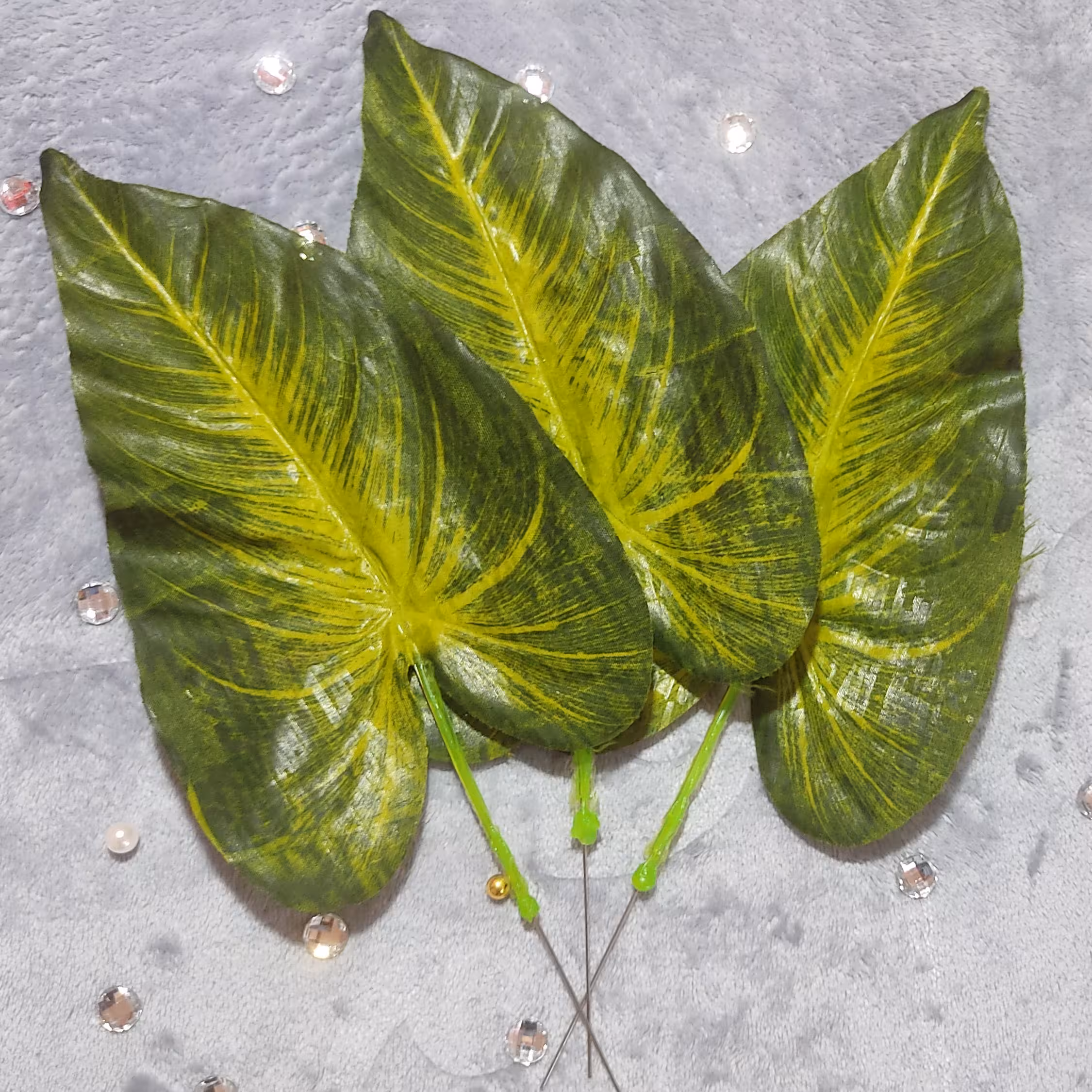 برگ آنتوریوم لمسی بزرگ سایز 30 سانتی متر با ساقه سیمی - گلبرگ کریستال لوازم گلسازی خارجی 