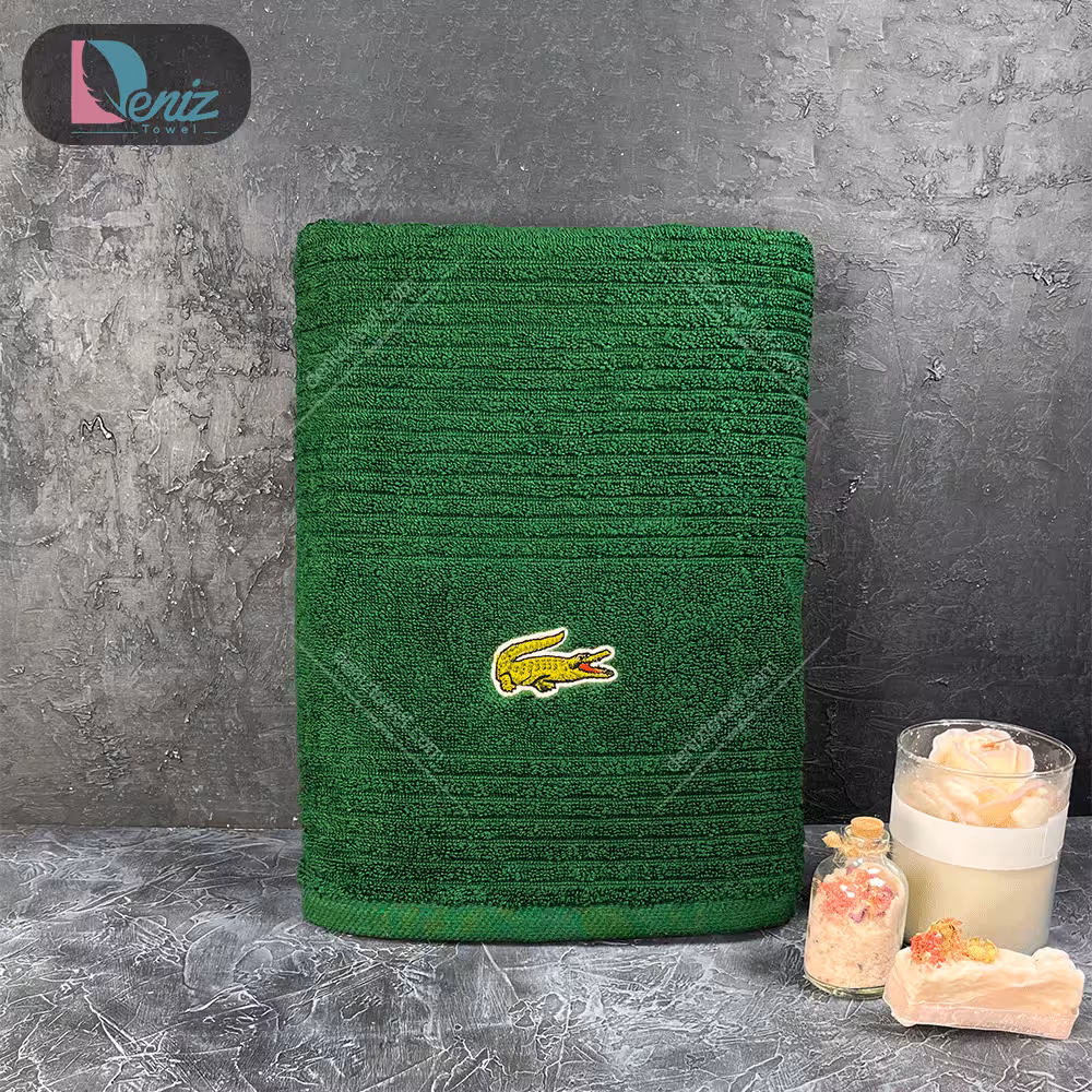 حوله استخری لاگوست رنگ یشمی