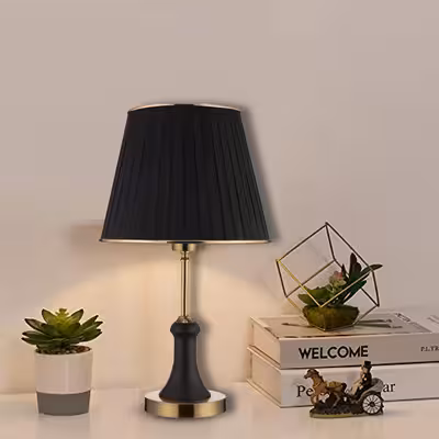 آباژور رومیزی کارنتیس مدل رایا کد KT-028