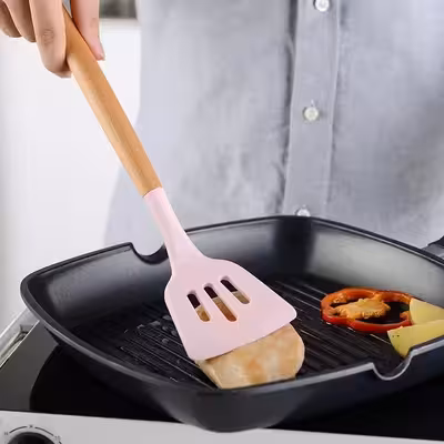 سرویس کفگیر و ملاقه 12 پارچه مدل کیچن ست کد UNT45