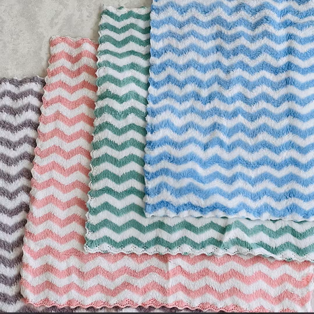 دستمال نظافت پولیشی طرح دار بسته 3عددی ابگیری فوق العاده