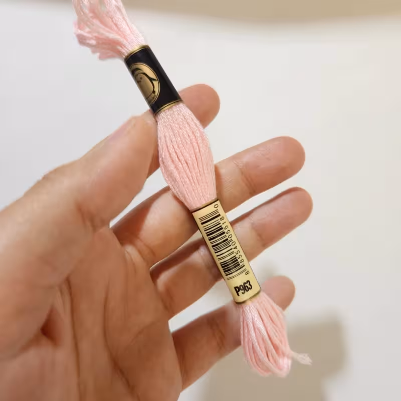 نخ گلدوزی پنگوئن کد 963