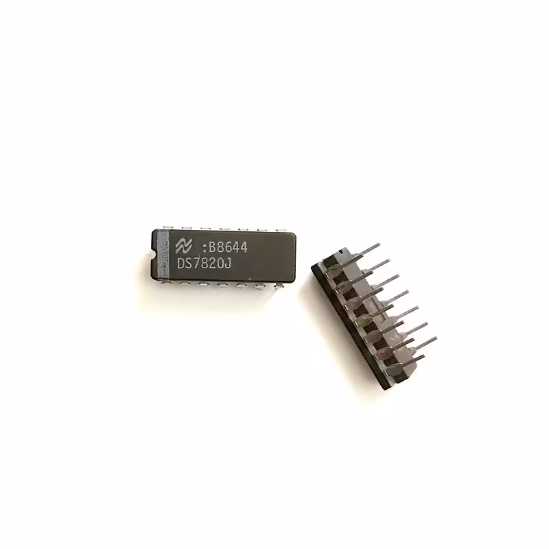 آیسی DS7820J