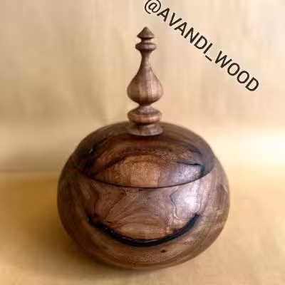 ظرف درپوش دار چوبی