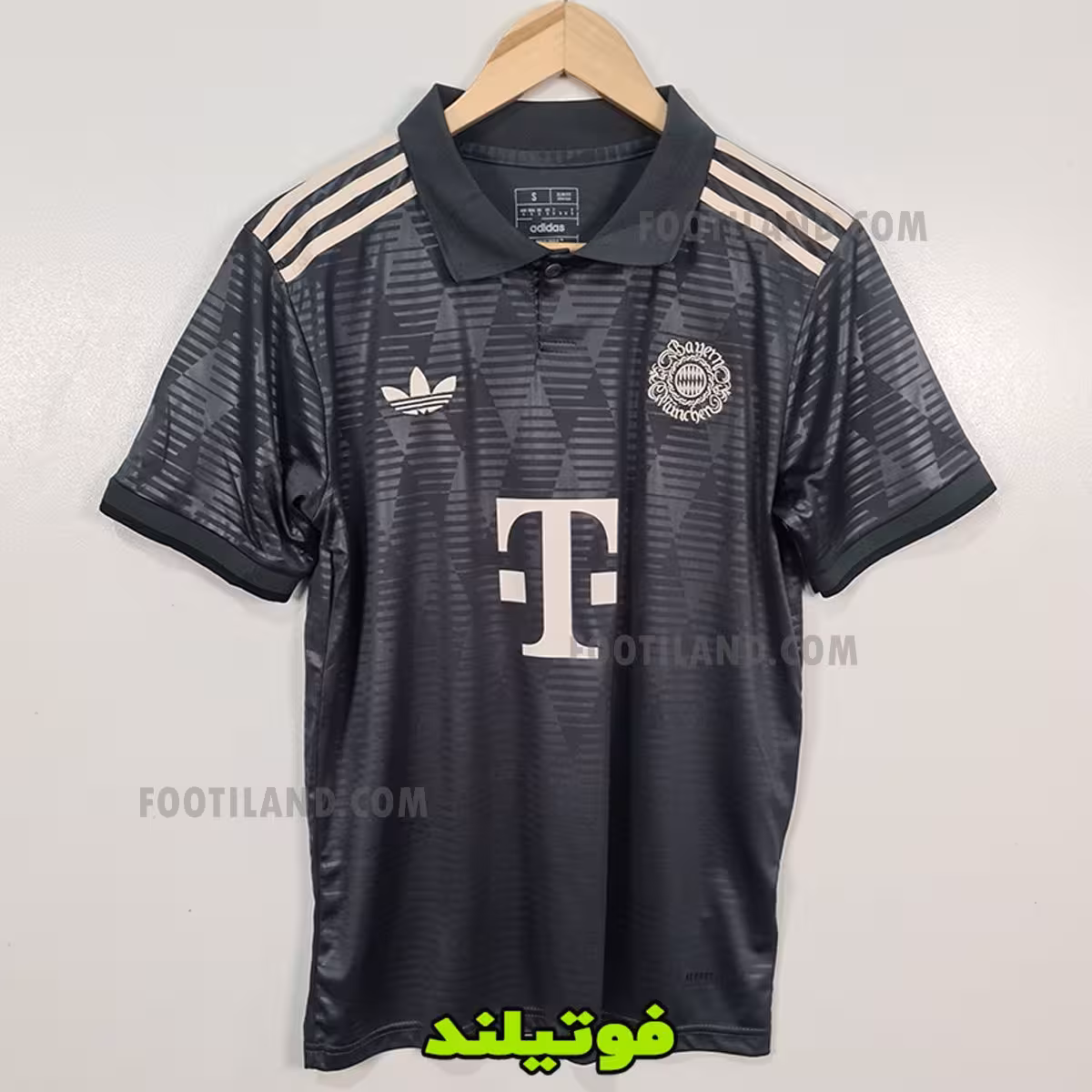 لباس اکتبرفست بایرن مونیخ 2025