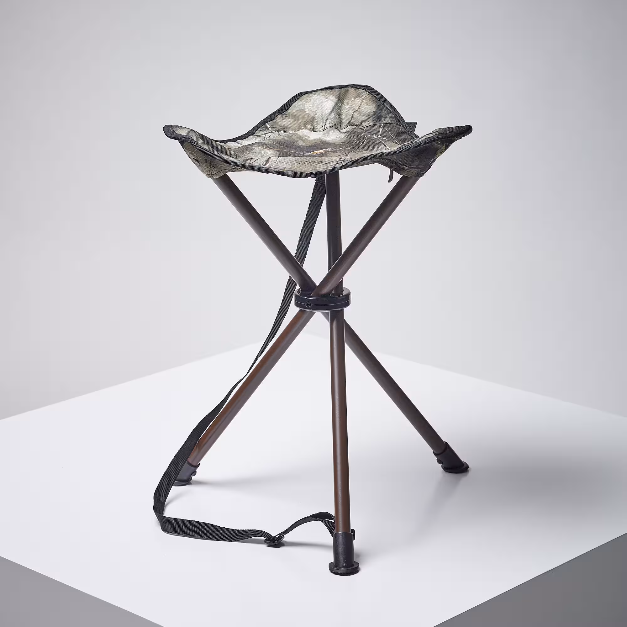 صندلی سولوگناک – سه پایه شکار Solognac Hunting Stool – 100