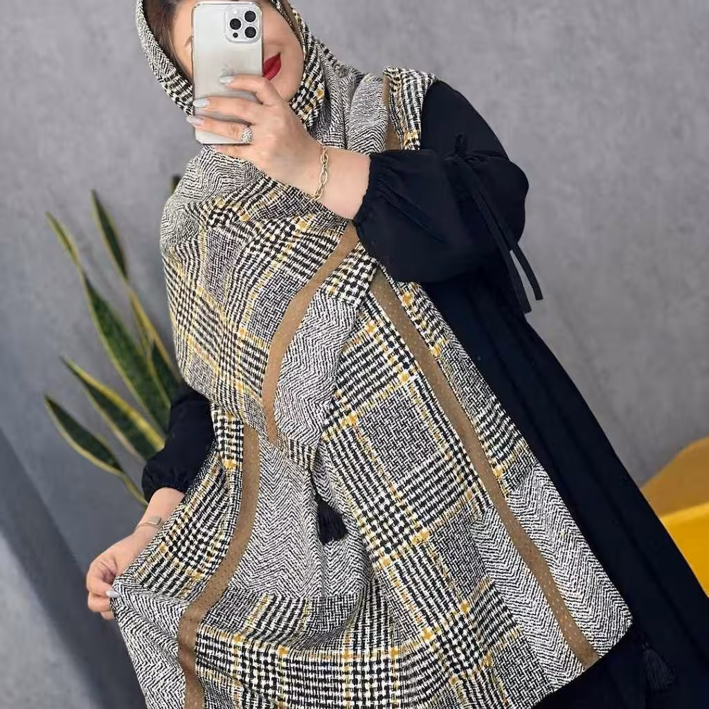 شال نخی طرح فاستونی