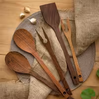 چنگال سرو چوبی چوتاش