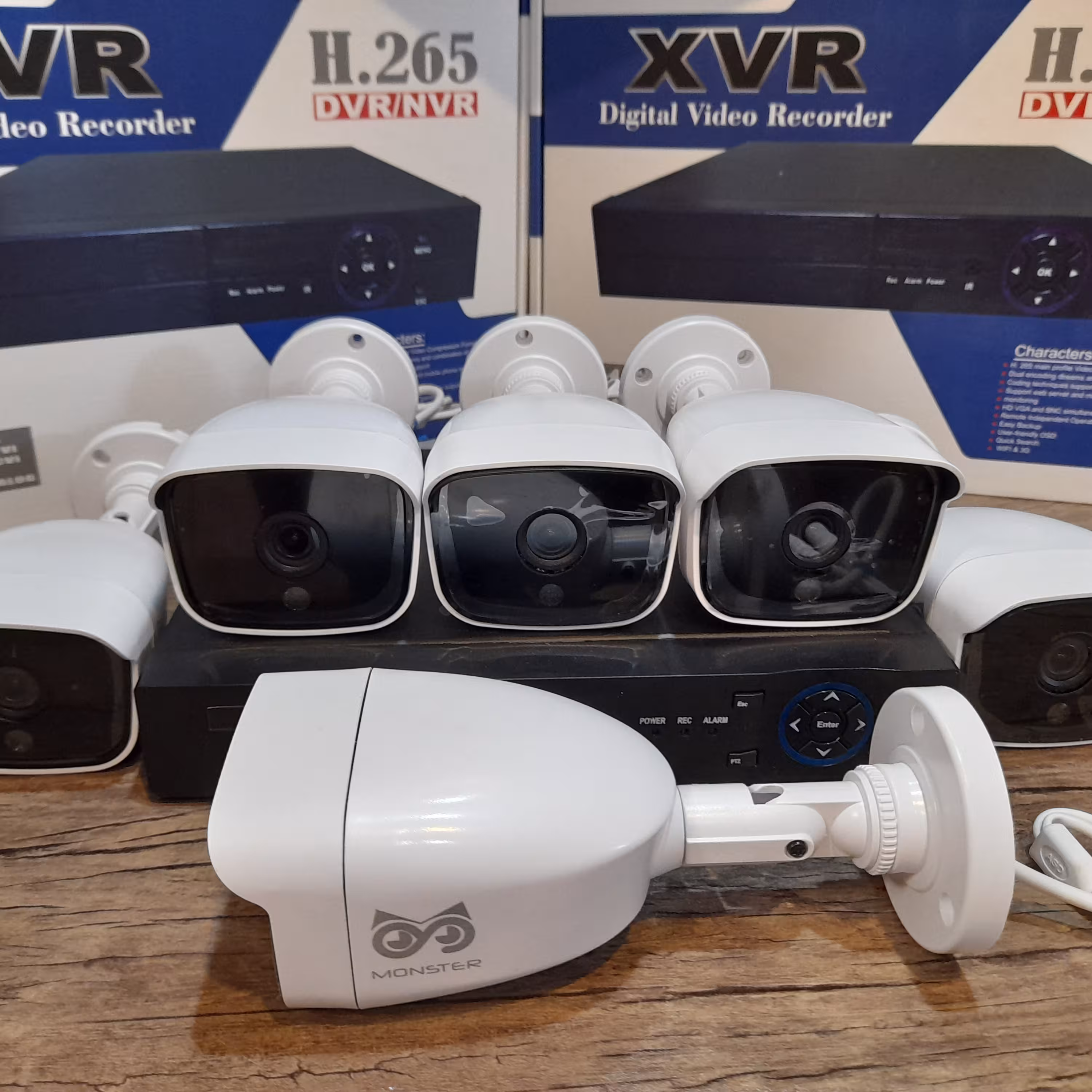 پک 6 دوربین مداربسته بالت 2 مگاپیکسلی