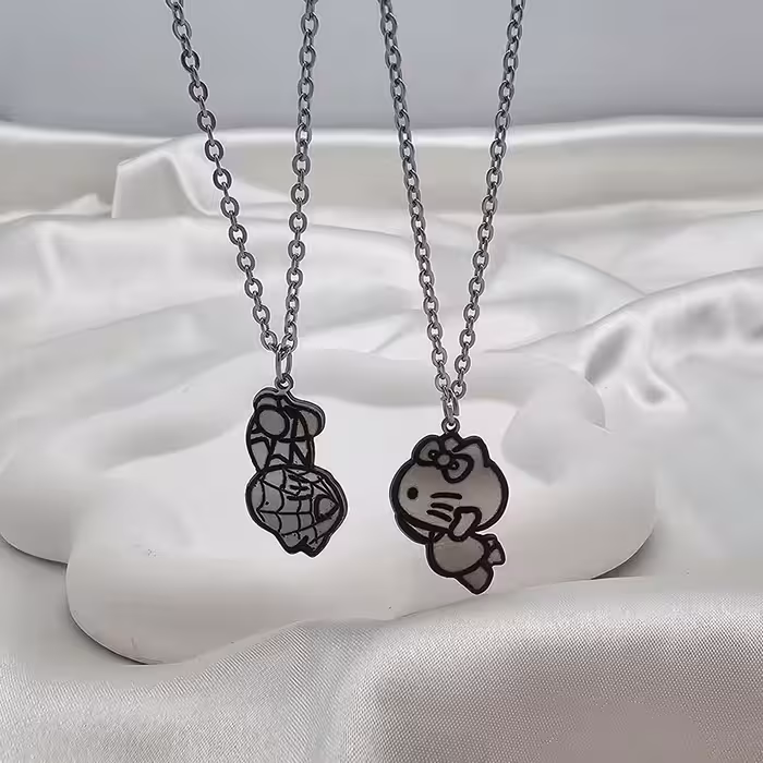 ست گردنبند کیتی و اسپایدرمن