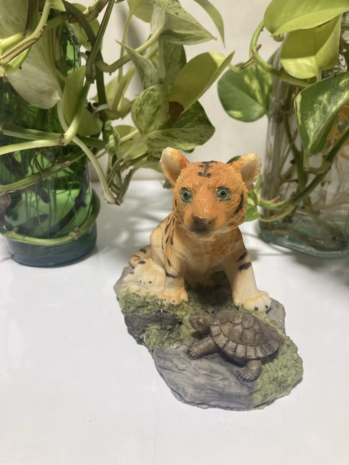 مجسمه پلی استر ببر نشسته