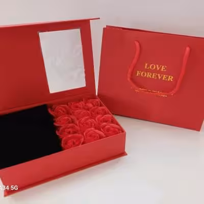 جعبه نیم ستی هاردباکس با رز جاودان در رنگبندی