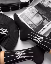 جوراب ساقدار آپتیمیست طرح اِن وای NY مشکی