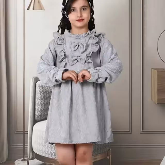 پیراهن سارافون دخترانه بچه گانه کبریتی مخمل چین دار تخفیف ویژه سایز m در 2رنگ و طوسی کمرنگ ارسال 2تا 5 سال