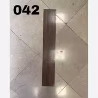 کارتون کفپوش PVC طرح چوب بدون چسب کد 042، 3/24مترمربع، بسته 24عددی طرح چوب (پس کرایه)