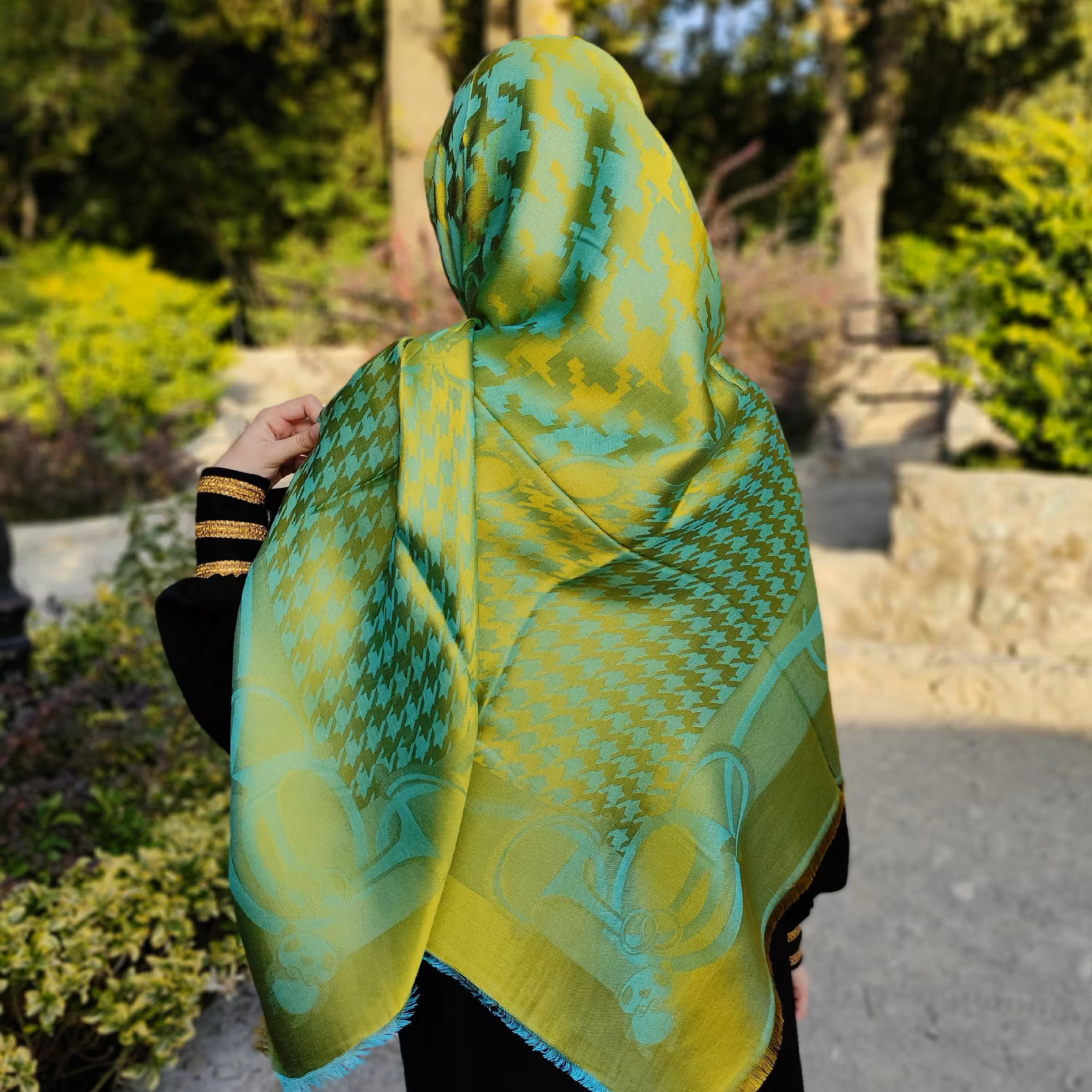 حرااااج روسری نخ ژاکارد