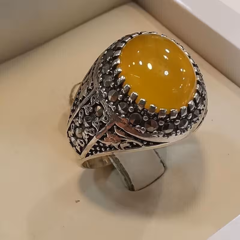 318-انگشتر نقره عیار 925 با سنگ عقیق زرد به همراه دعای شرف الشمس کد 5-W5.75
