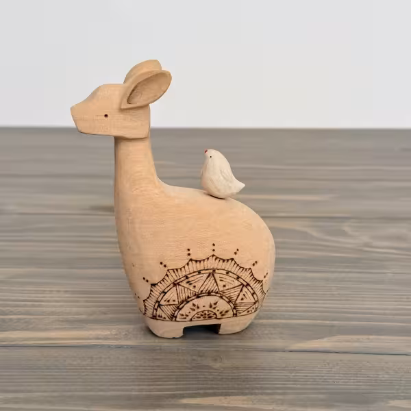 مجسمه چوبی آهو با جوجه طرح شش