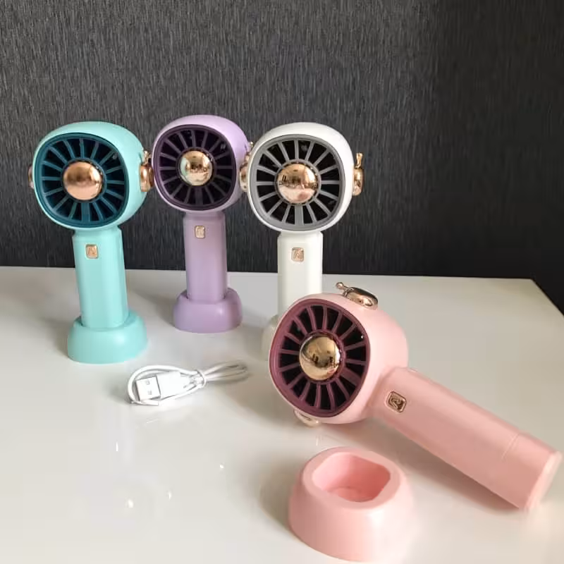 پنکه شارژی رومیزی مدل LK8