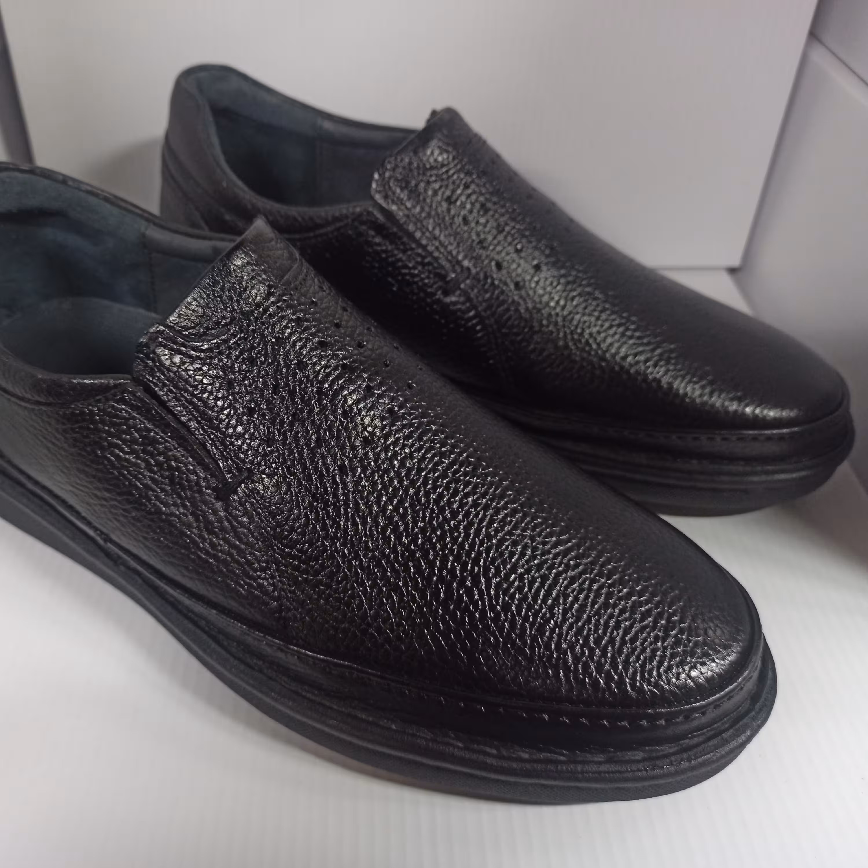 کفش مردانه و پسرانه تمام چرم اصل گاوی کلارک راحتی مدل شیفر