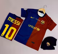 کیت بچگانه و بزرگسال بارسلونا 2009