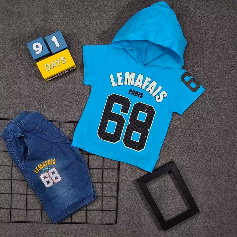 تاپ و شلوارک پسرانه تاپ کلاه دار سایز35و40 جین و پنبه