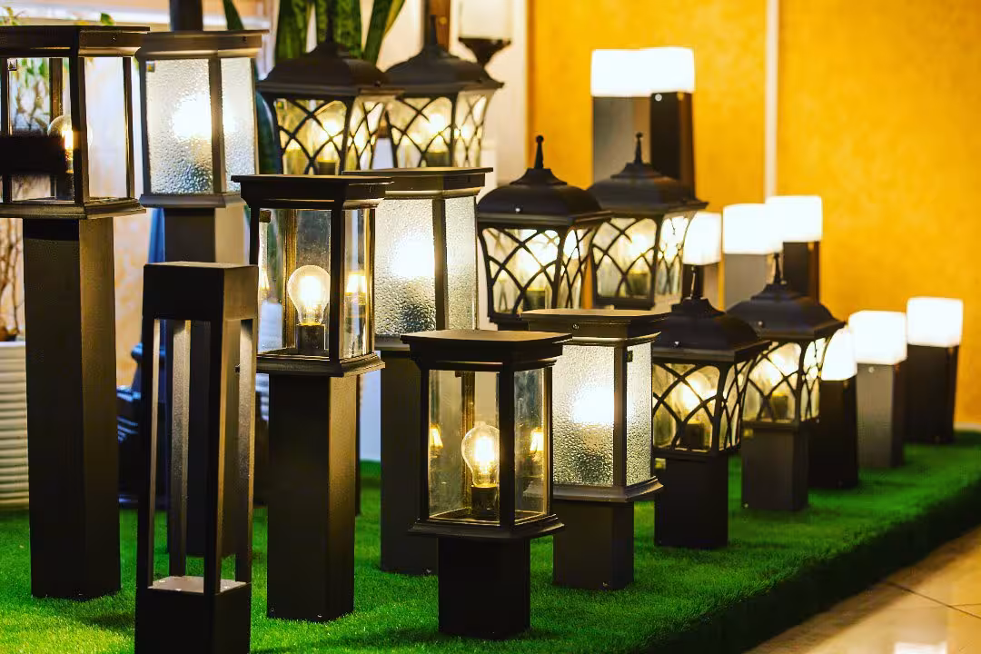 پارکی /چمنی/حیاطی شفق