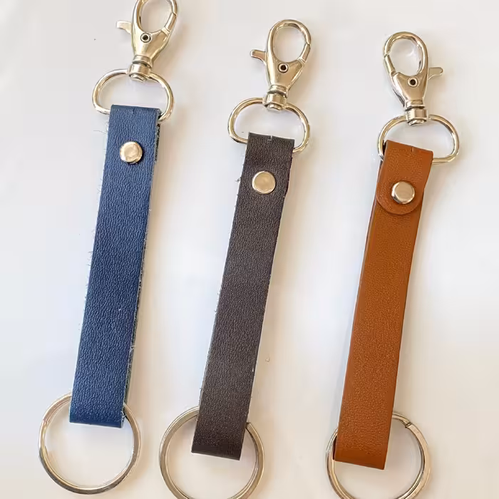 جاکلیدی مدل چرم آویز شو