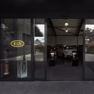 چراغ دیواری نئون دیزاین طرح Kia_YL