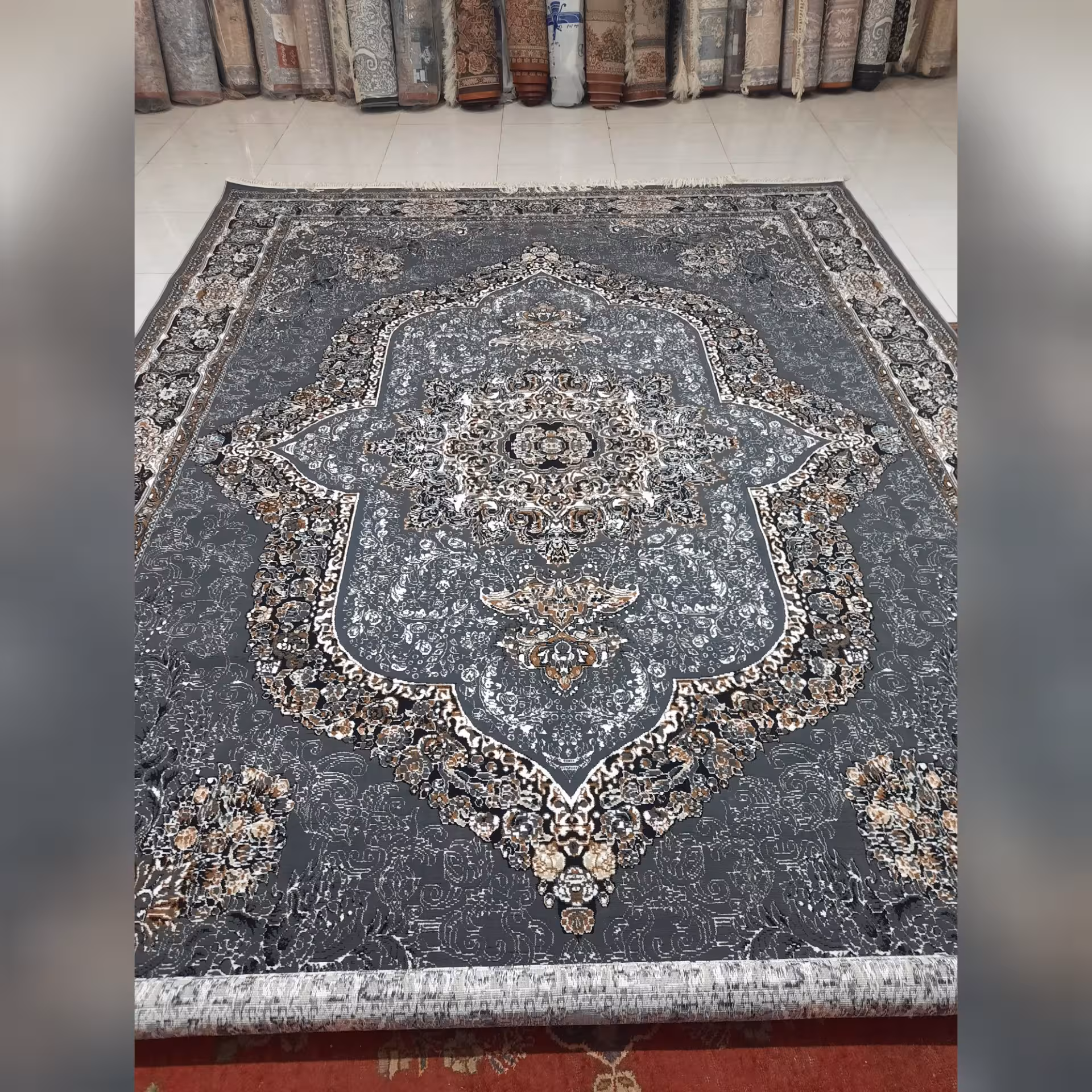 فرش کارینا دودی12 متری 500شانه 7رنگ نخ بی سی اف رنگ ثابت کیفیت عالی