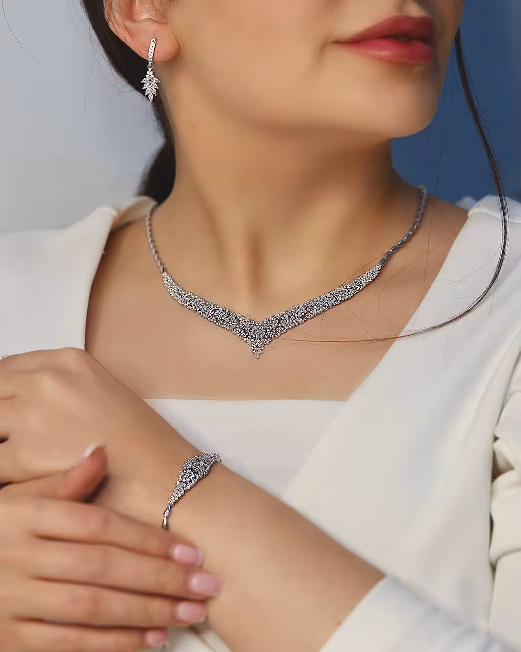 سرویس مجلل نقره جواهری زنانه کد 60401