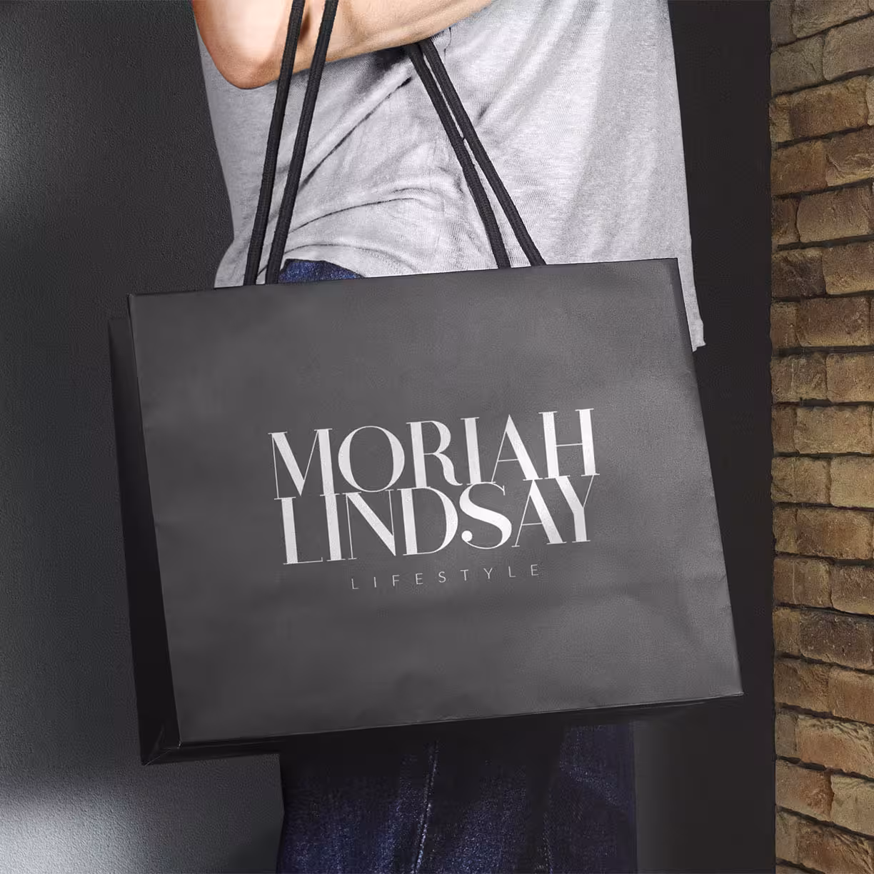 دانلود موکاپ ساک خرید در دست