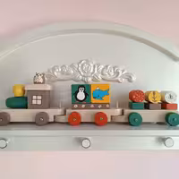 قطار چوبی مونته سوری دارای 3 واگن در رنگبندی دلخواه شما