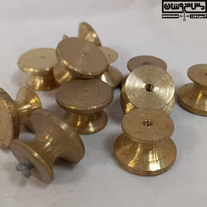 دستگیره درب برنجی قلاویز مدل قپه