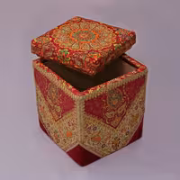 صندلی پاف و صندوق پارچه ترمه  تحویل در باربری مقصد 