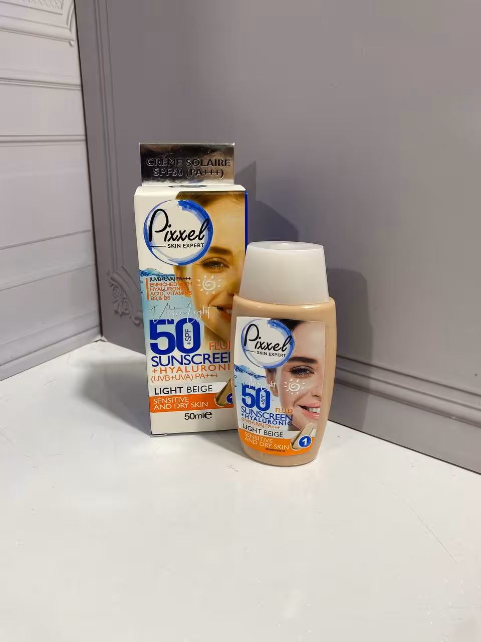 ضدآفتاب رنگی بژ روشن spf50 پیکسل (پوست خشک تا نرمال و حساس)