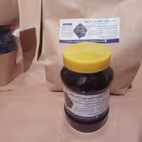 شیره(1000گرمی) انگور دیم  شیراز  یک کیلویی در بزرگترین تاکستان دیم کشور با برند شیراز  