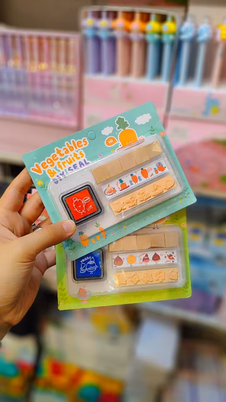 مهر چوبی میوه ها