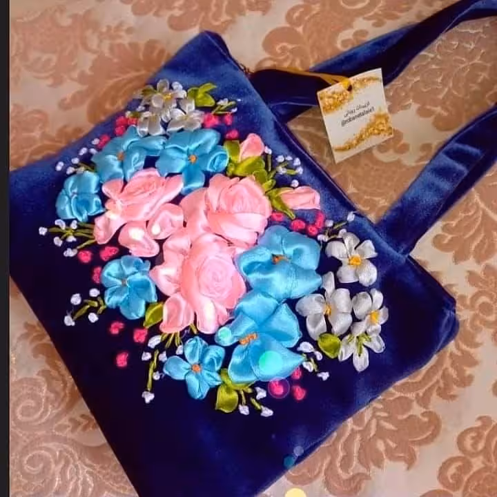 کیف روباندوزی پرگل