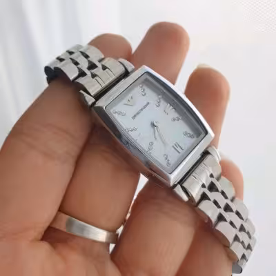 ساعت زنانه امپریو آرمانی نقره ای ضد حساسیت