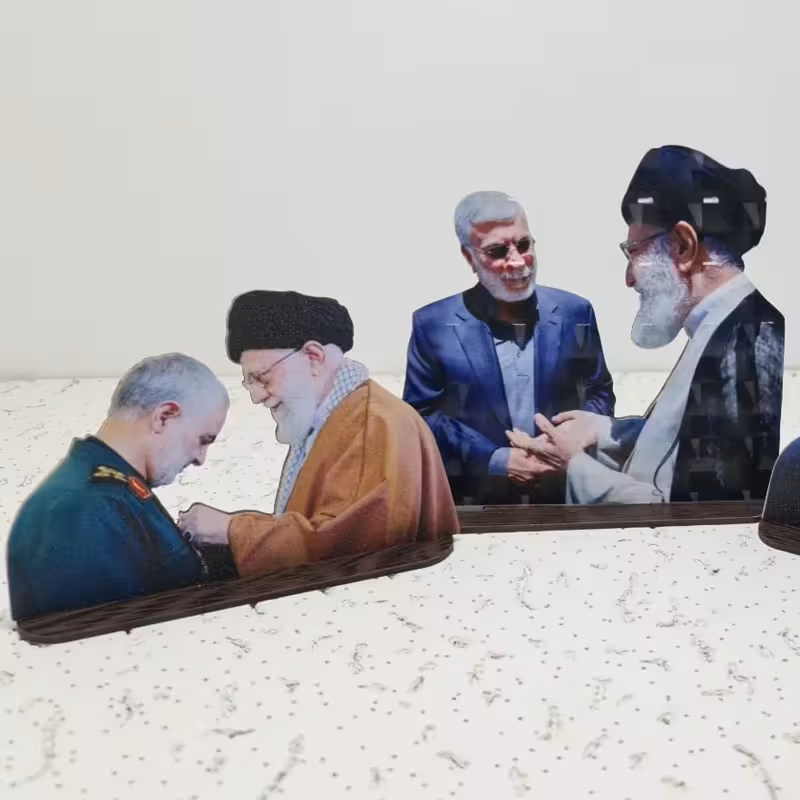 50 عدد استند جفتی طرح رهبری و سردار سلیمانی