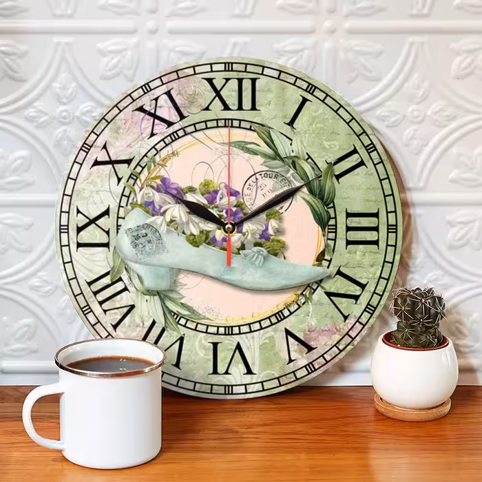 ساعت دیواری مدل 1174 طرح کفش زنانه و گل