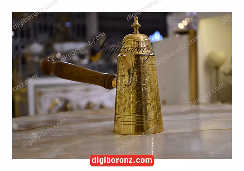 قهوه جوش برنجی برنزی قلم دست دسته چوبی سایز بزرگ