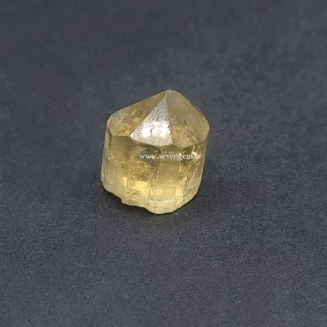 بلور سنگ آپاتیت طلایی جواهری (کدA994)
