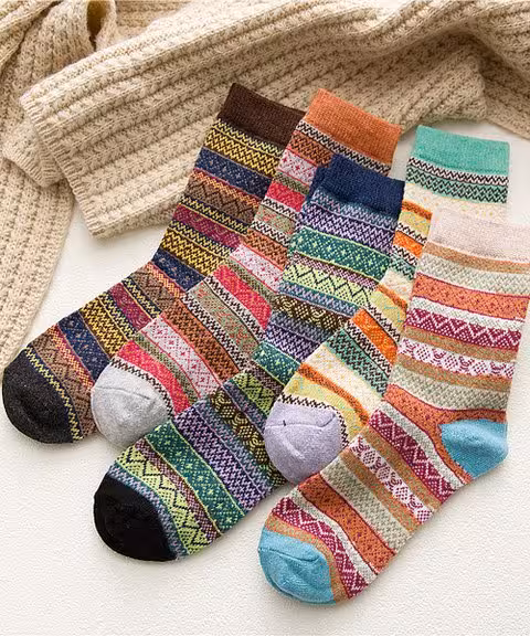 جوراب ساقدار پشمی طرح وینتیج