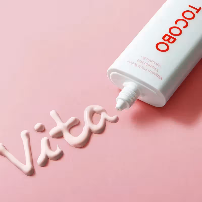 ضدآفتاب کرمی بدون رنگ spf50توکوبو50میلTOCOBO