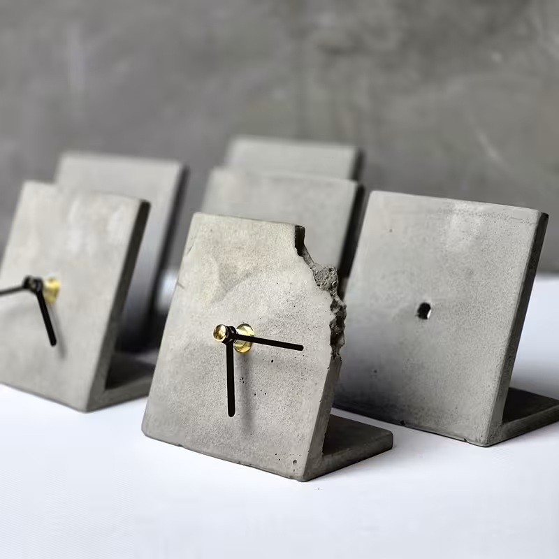 ساعت رومیزی بتنی