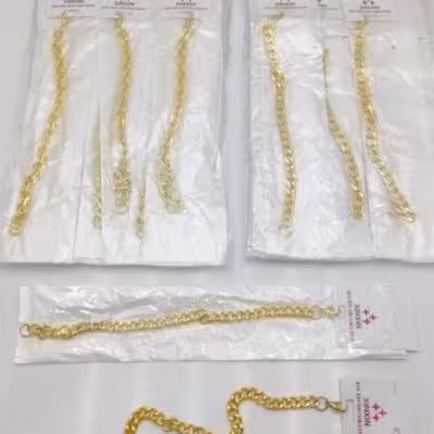 دستبند کارتیر طلایی کارتی