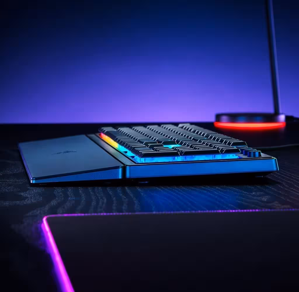 خرید کیبورد گیمینگ باسیم ریزر مدل ORNATA V3